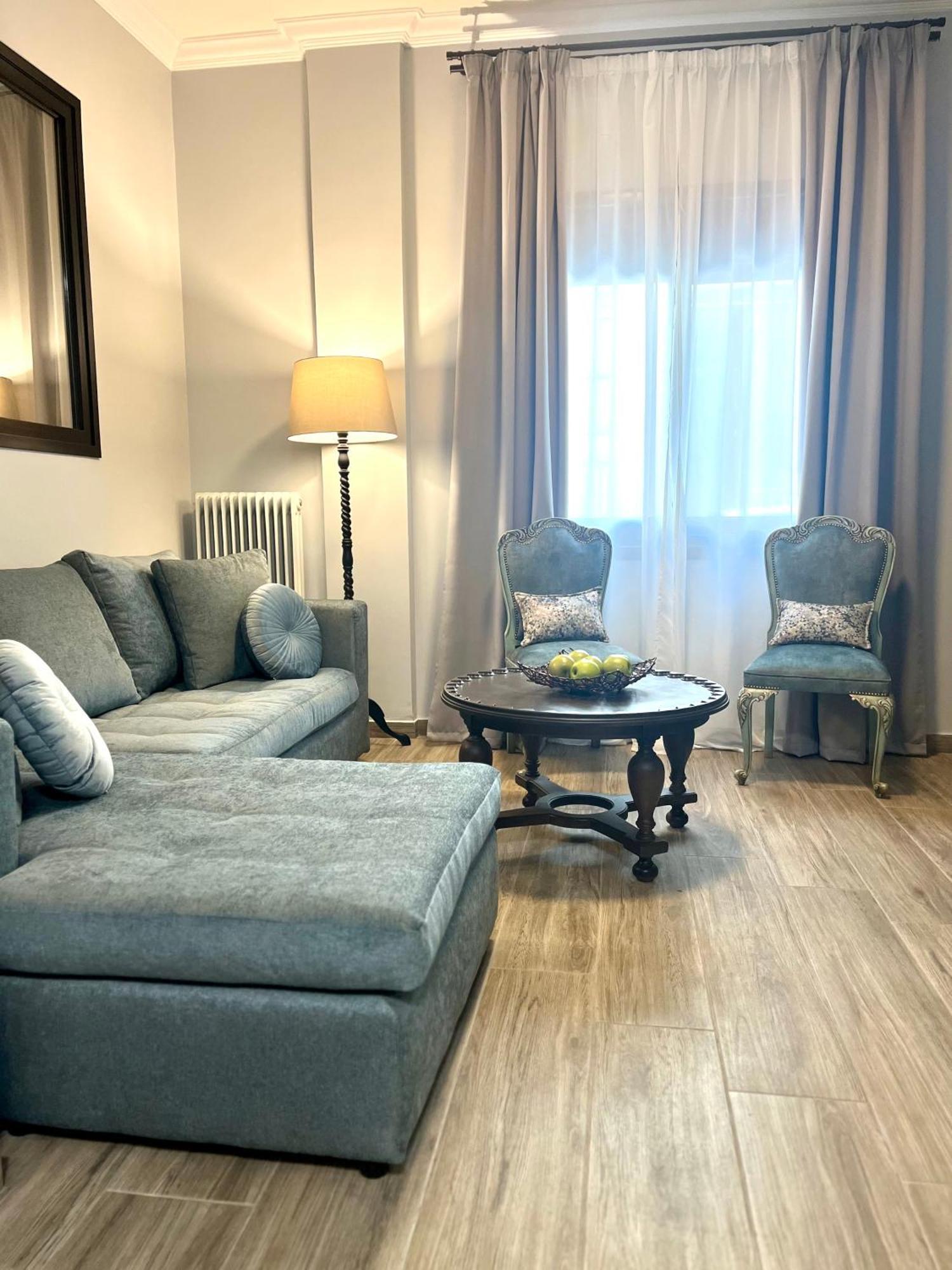 Athens Theatre Apartment Alpha מראה חיצוני תמונה