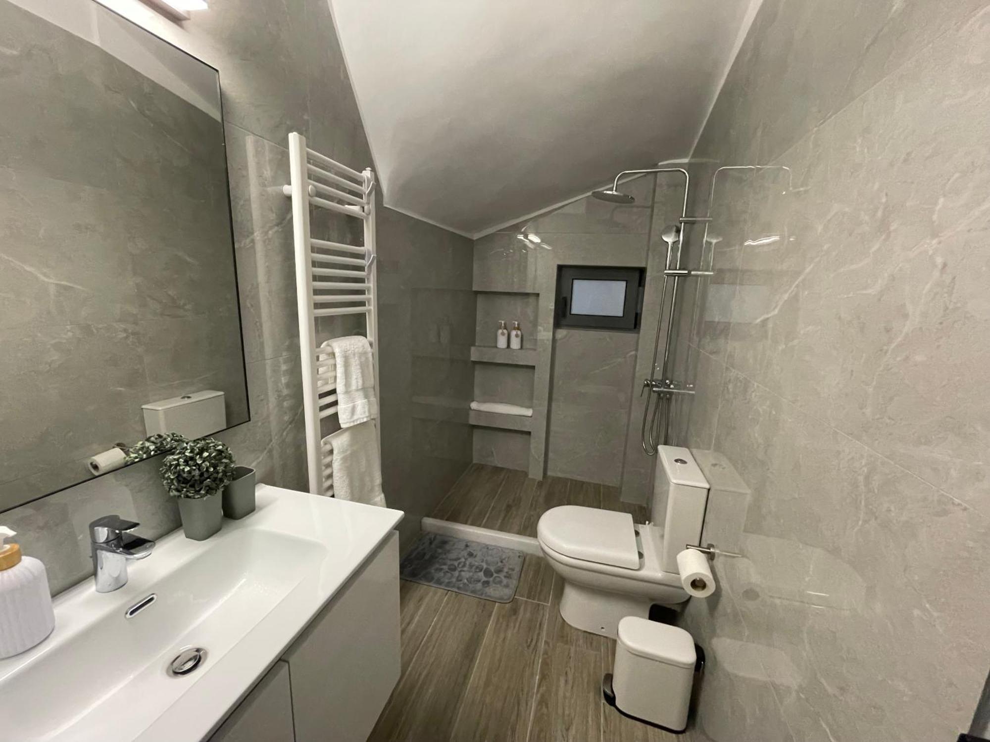 Athens Theatre Apartment Alpha מראה חיצוני תמונה